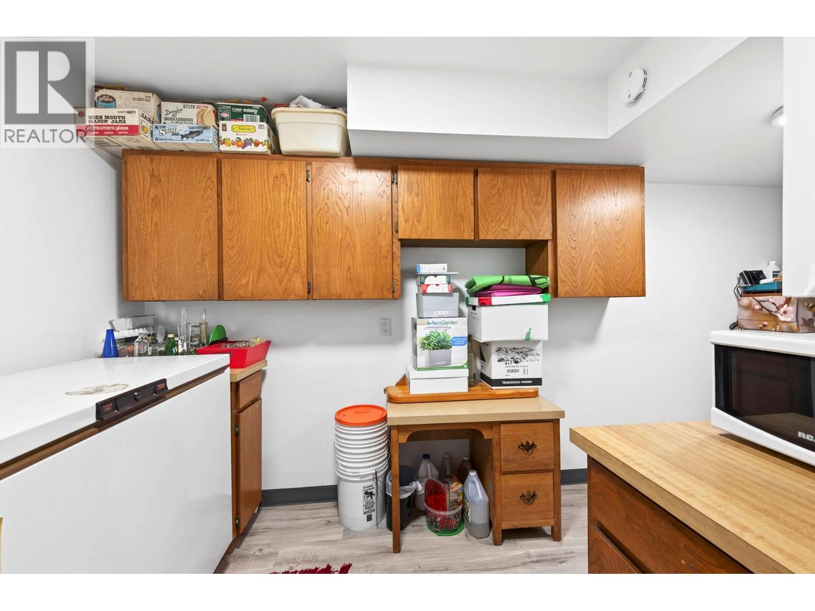 293 Robson Drive, Kamloops, British Columbia  V2E 1W2 - Photo 28 - 10380879