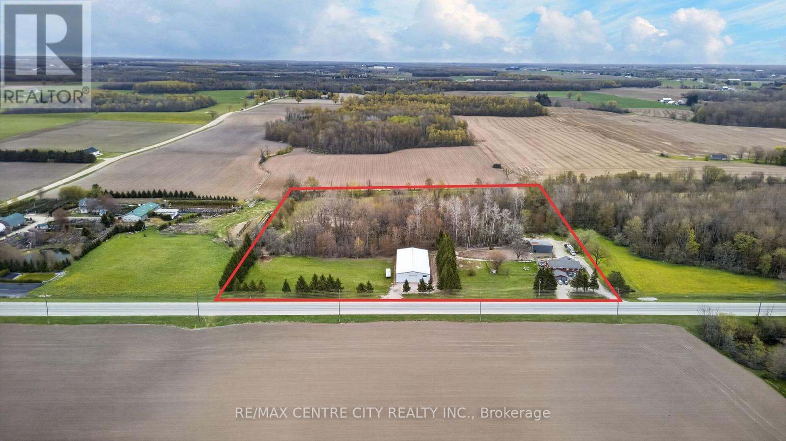 89482 Belmore Line, Howick, Ontario  N0G 2X0 - Photo 1 - X13136728