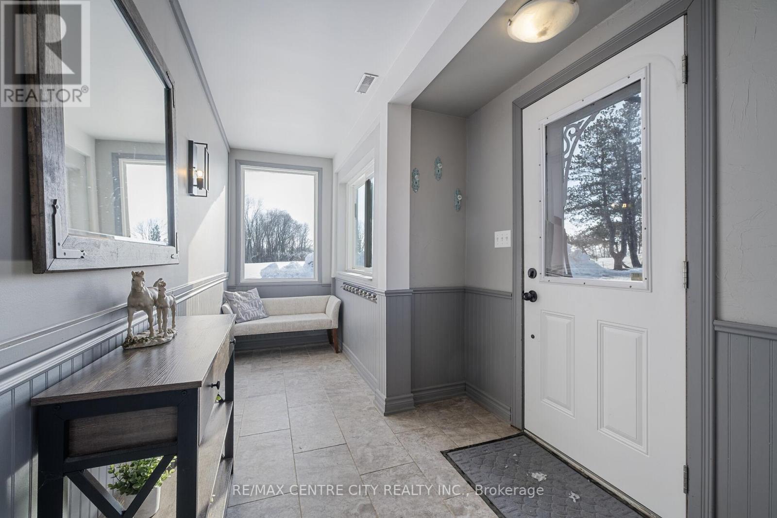 89482 Belmore Line, Howick, Ontario  N0G 2X0 - Photo 15 - X13136728