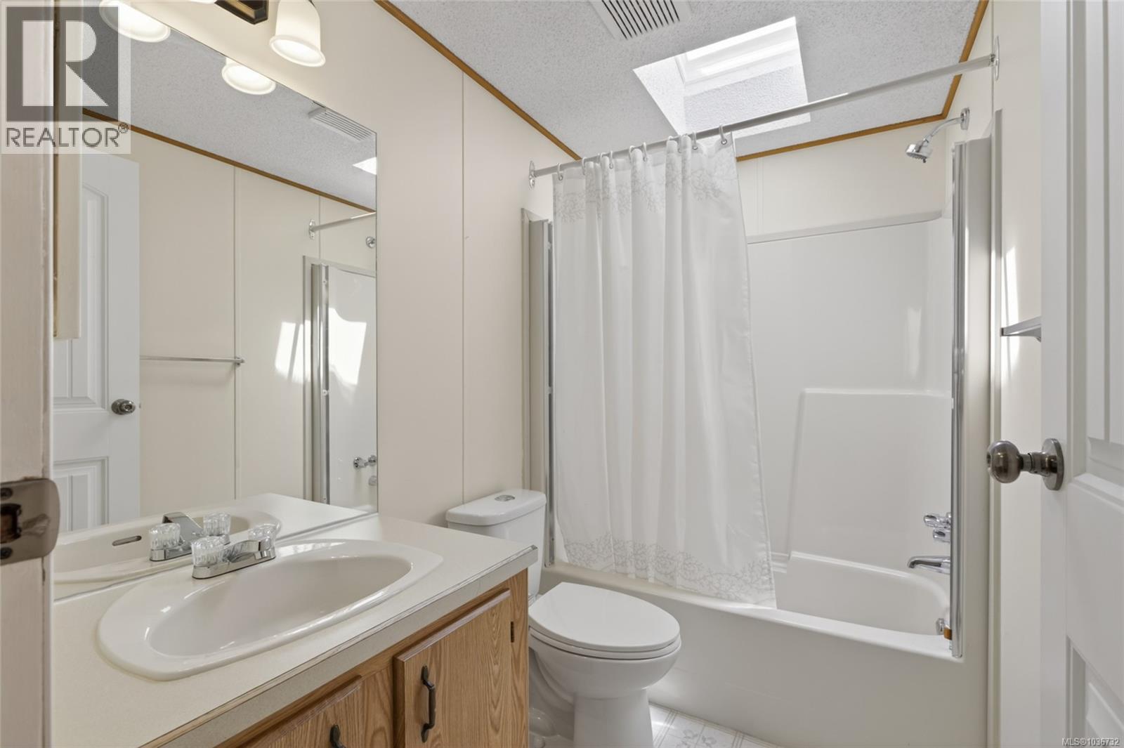 17 2140 20th St, Courtenay, British Columbia  V9N 3G6 - Photo 30 - 1036732