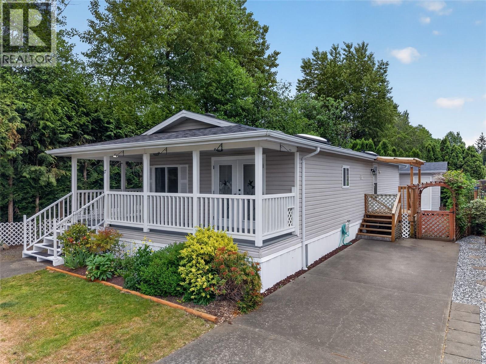17 2140 20th St, Courtenay, British Columbia  V9N 3G6 - Photo 41 - 1036732