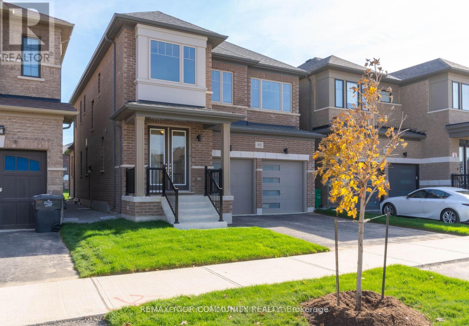 43 TWEEDHILL AVENUE, Caledon, Ontario