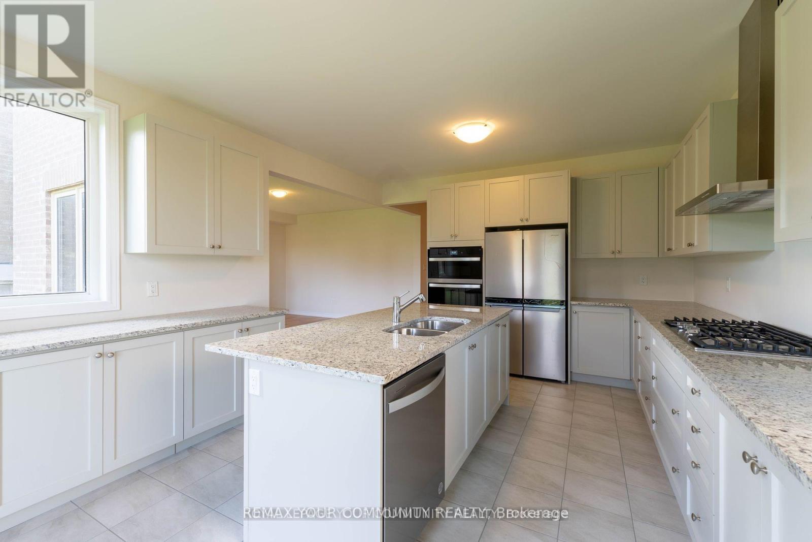 43 Tweedhill Avenue, Caledon, Ontario  L7C 4K5 - Photo 16 - W13136522