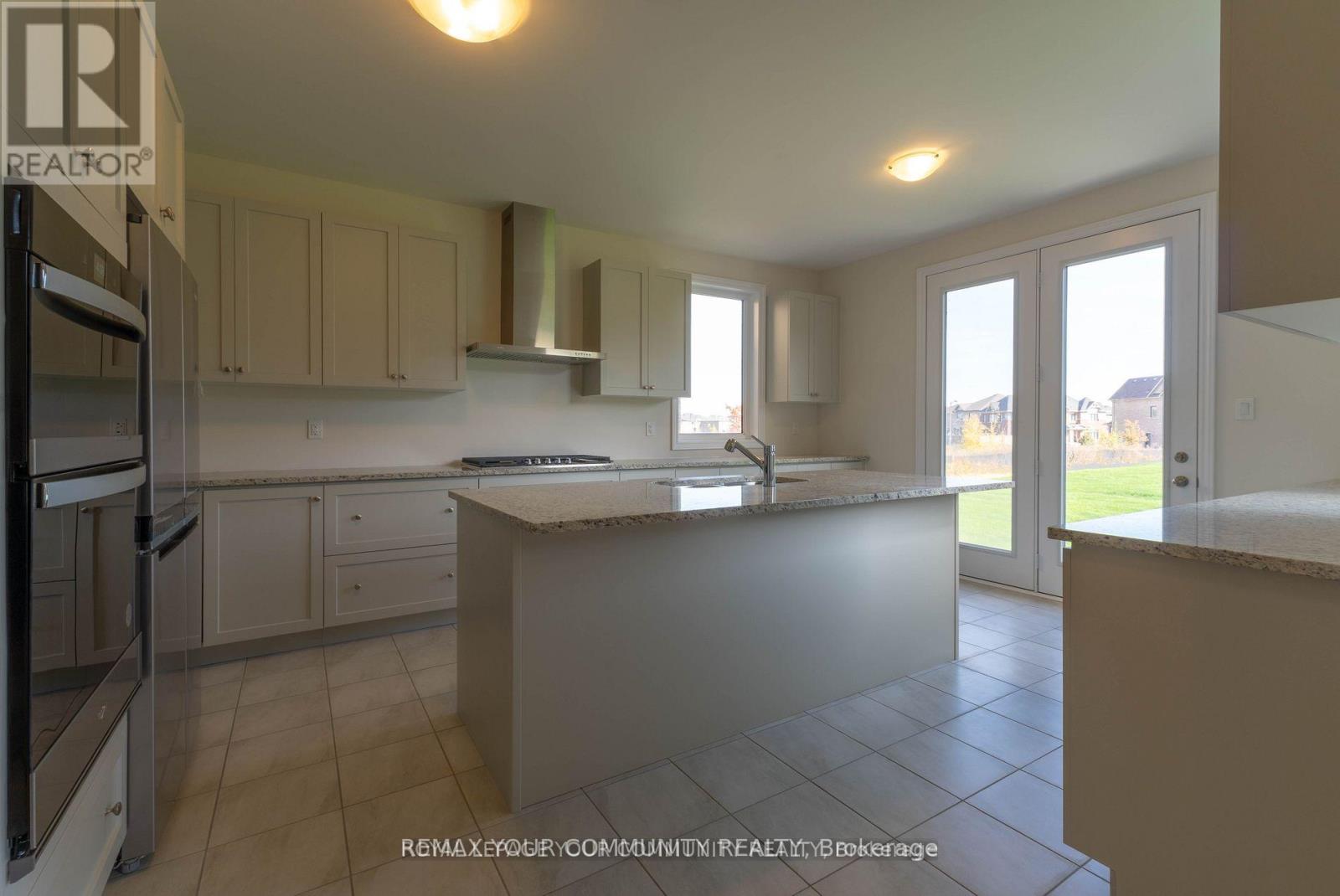 43 Tweedhill Avenue, Caledon, Ontario  L7C 4K5 - Photo 17 - W13136522
