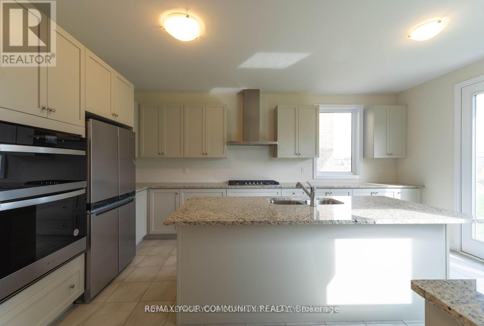 43 Tweedhill Avenue, Caledon, Ontario  L7C 4K5 - Photo 18 - W13136522