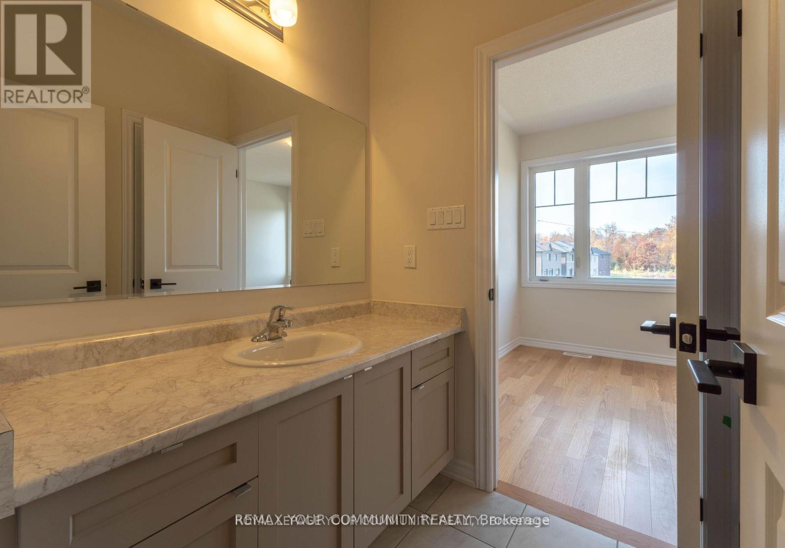 43 Tweedhill Avenue, Caledon, Ontario  L7C 4K5 - Photo 34 - W13136522