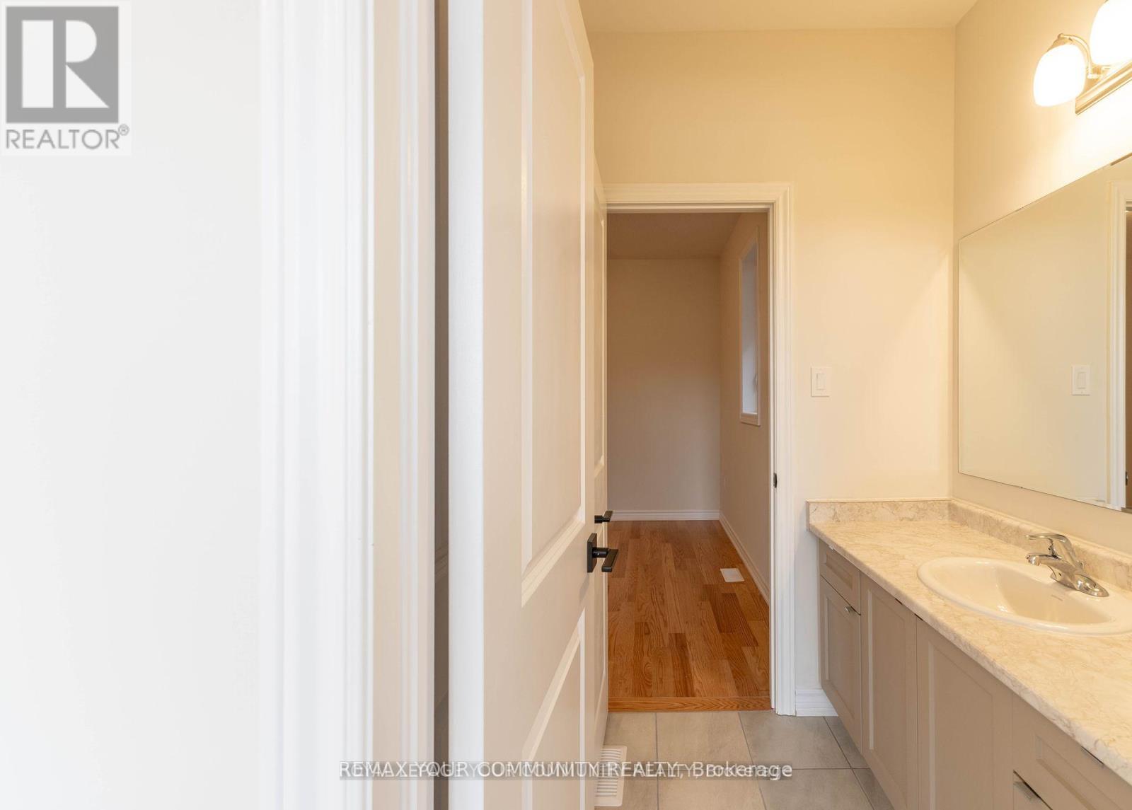 43 Tweedhill Avenue, Caledon, Ontario  L7C 4K5 - Photo 38 - W13136522
