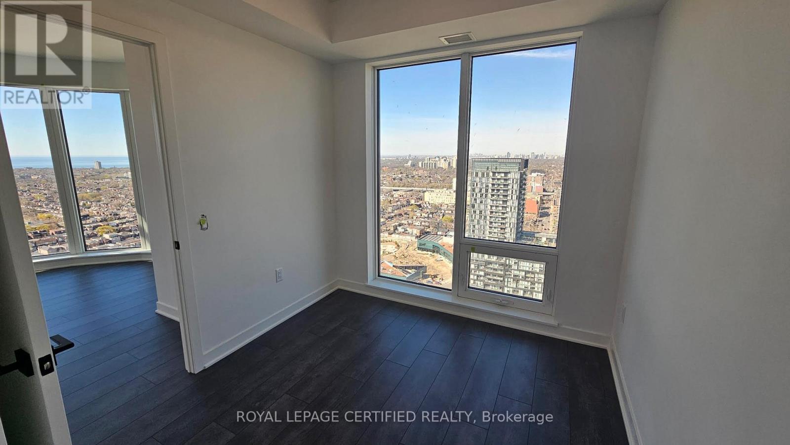 2610 - 1185 Dupont Street, Toronto, Ontario  M6H 0G5 - Photo 15 - W13136542
