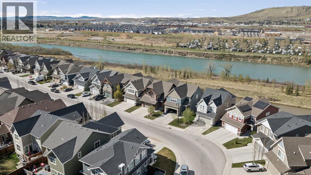 42 Riviera View, Cochrane, Alberta  T4C 0Y7 - Photo 1 - A2311543