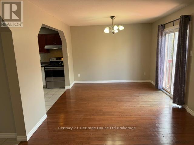 522 Alberta Avenue, Woodstock, Ontario  N4V 1H3 - Photo 3 - X13136892
