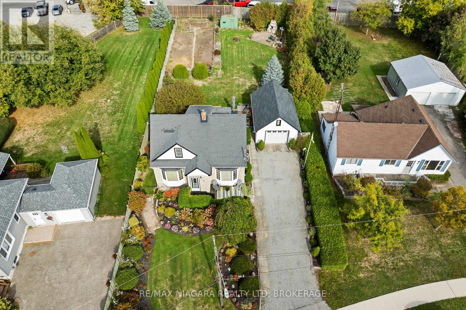 8 Lorraine Street, Niagara-On-The-Lake (Virgil), Ontario  L0S 1J0 - Photo 27 - X13136706