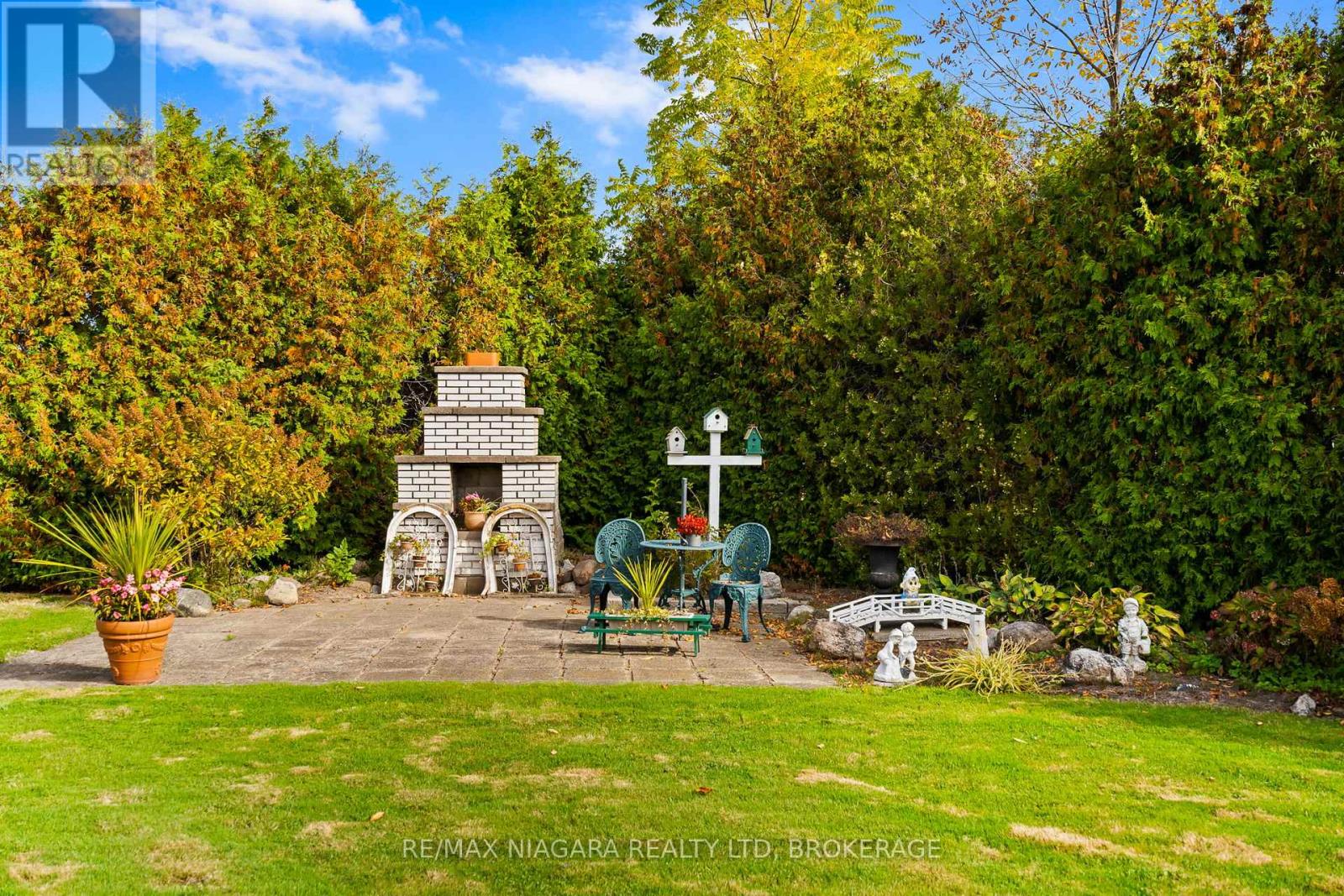 8 Lorraine Street, Niagara-On-The-Lake (Virgil), Ontario  L0S 1J0 - Photo 5 - X13136706