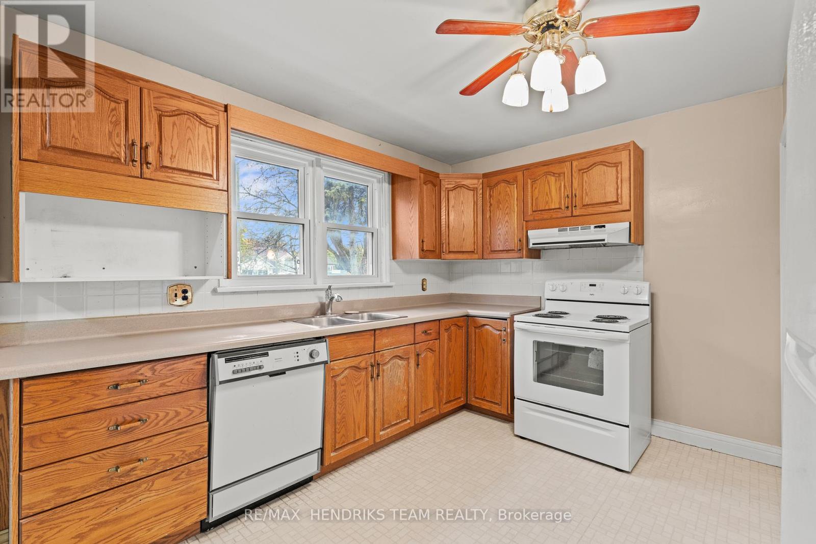 1 Else Street, St. Catharines (Vine/linwell), Ontario  L2N 2B7 - Photo 8 - X13136842