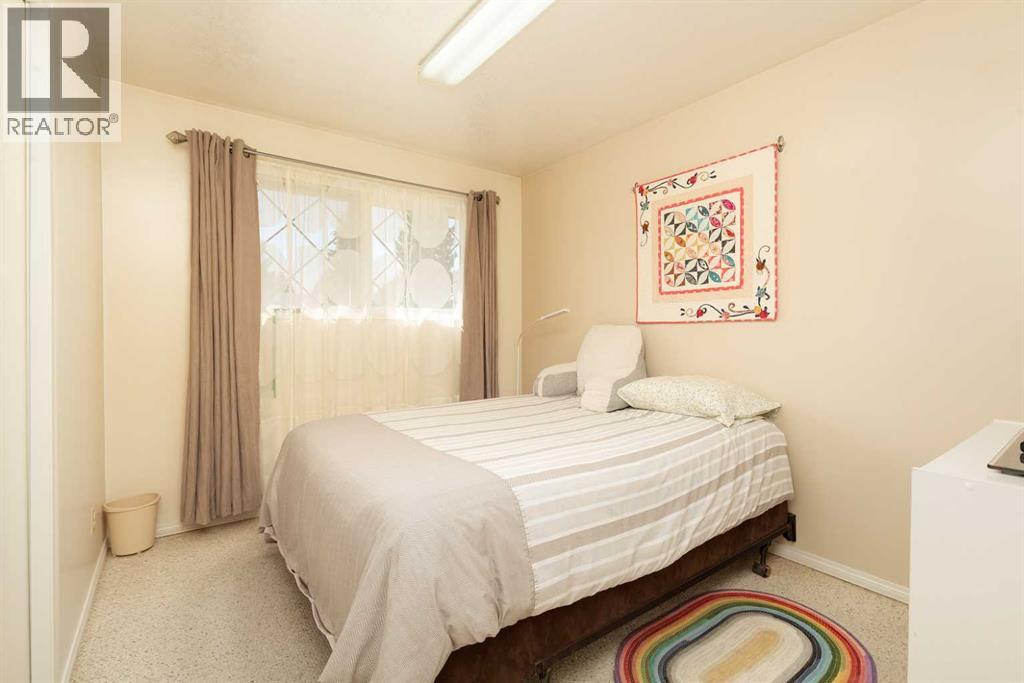 61 Park Meadows Boulevard N, Lethbridge, Alberta  T1H 4H7 - Photo 10 - A2309958