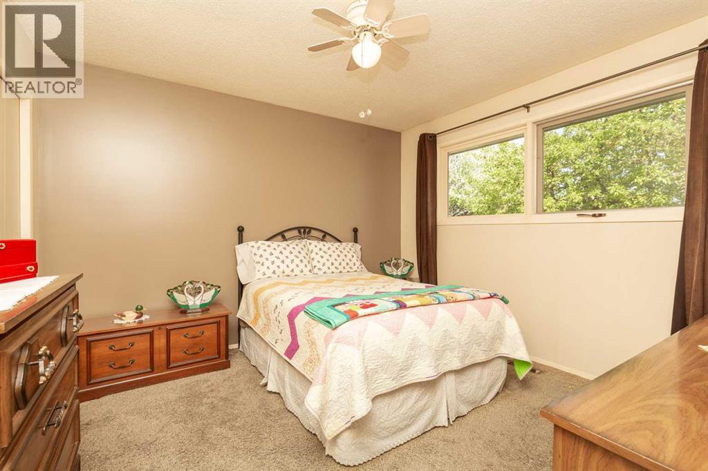 61 Park Meadows Boulevard N, Lethbridge, Alberta  T1H 4H7 - Photo 13 - A2309958