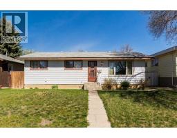 61 Park Meadows Boulevard N, Lethbridge, Alberta