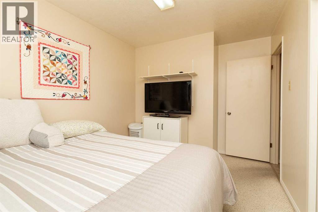 61 Park Meadows Boulevard N, Lethbridge, Alberta  T1H 4H7 - Photo 11 - A2309958