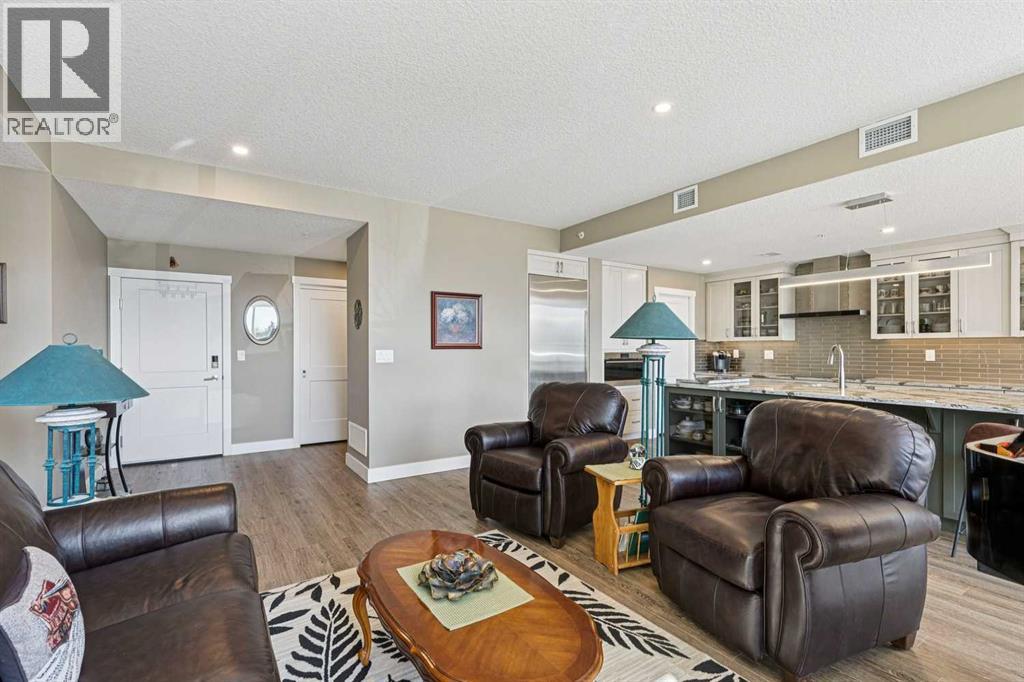 312, 15 Cougar Ridge Landing SW, Calgary, Alberta  T3H 6C3 - Photo 12 - A2295603