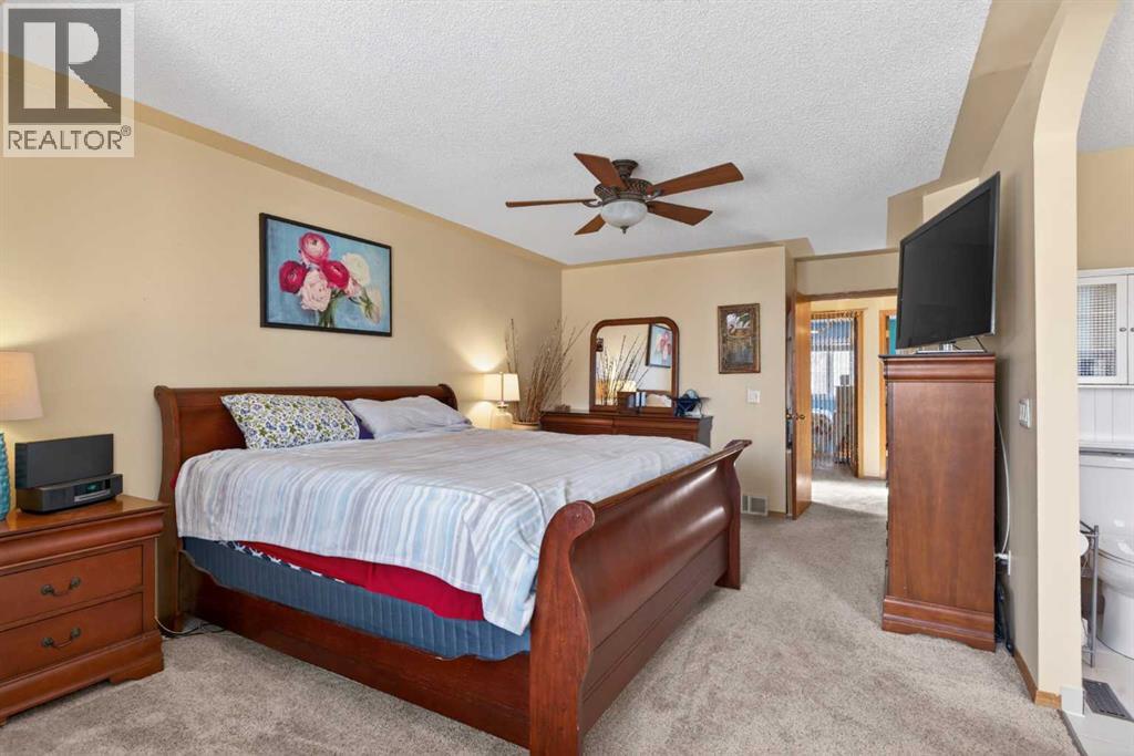 1486 Sunwood Road Se, Calgary, Alberta  T2X 2K5 - Photo 20 - A2306845