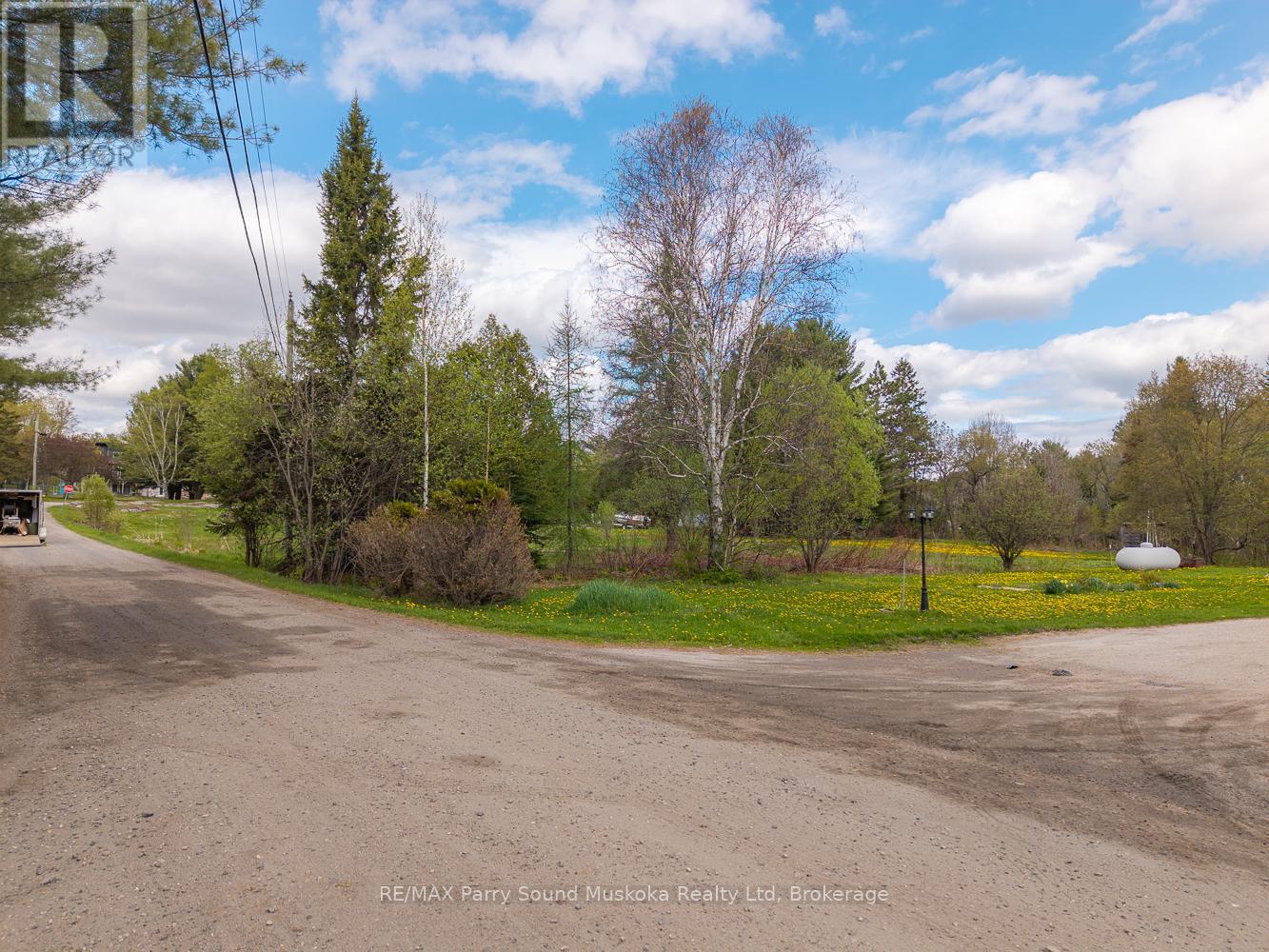 63 Pineridge Drive, Mcdougall, Ontario  P2A 2W9 - Photo 6 - X13136608