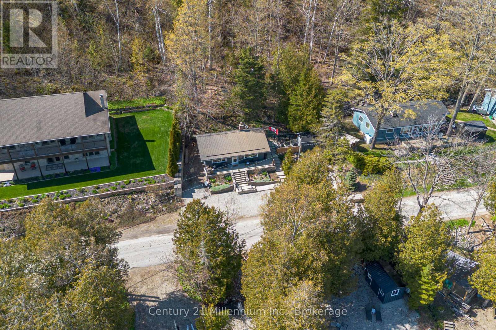 199 Mallory Beach Road, South Bruce Peninsula, Ontario  N0H 2T0 - Photo 38 - X13136640