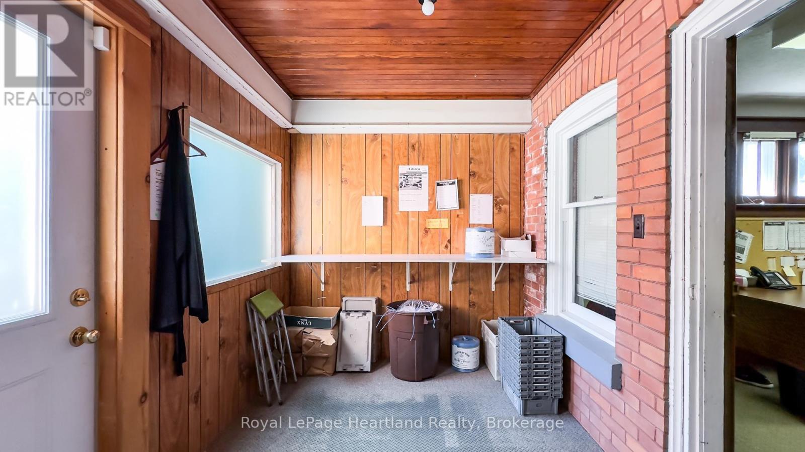 405 Queen Street, North Huron, Ontario  N0M 1H0 - Photo 10 - X13136646