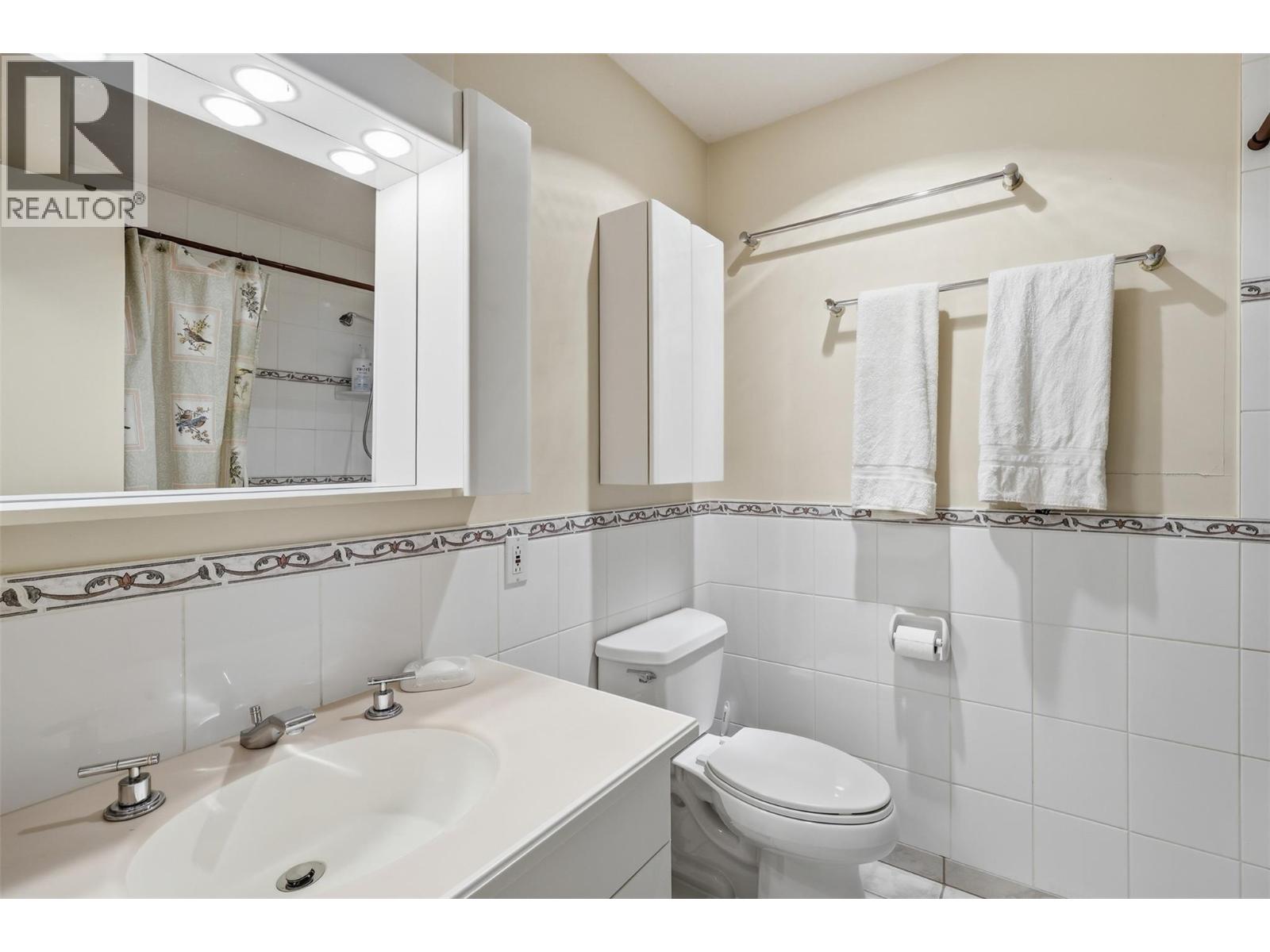 833 Mcarthur Drive, Kamloops, British Columbia  V2B 7H4 - Photo 24 - 10387788