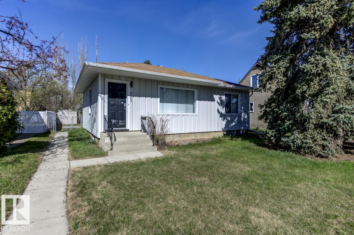 9602 90 ST NW, edmonton, Alberta