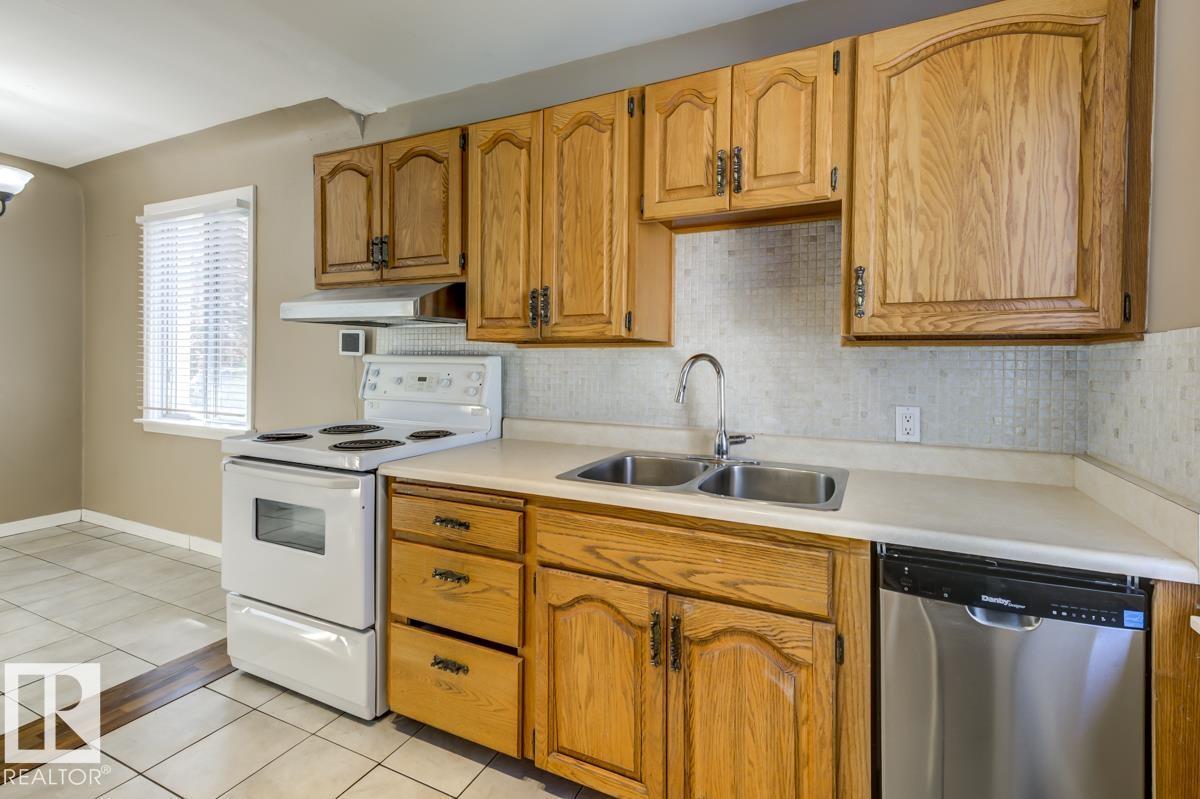9602 90 St Nw, Edmonton, Alberta  T6C 3M5 - Photo 25 - E4488141