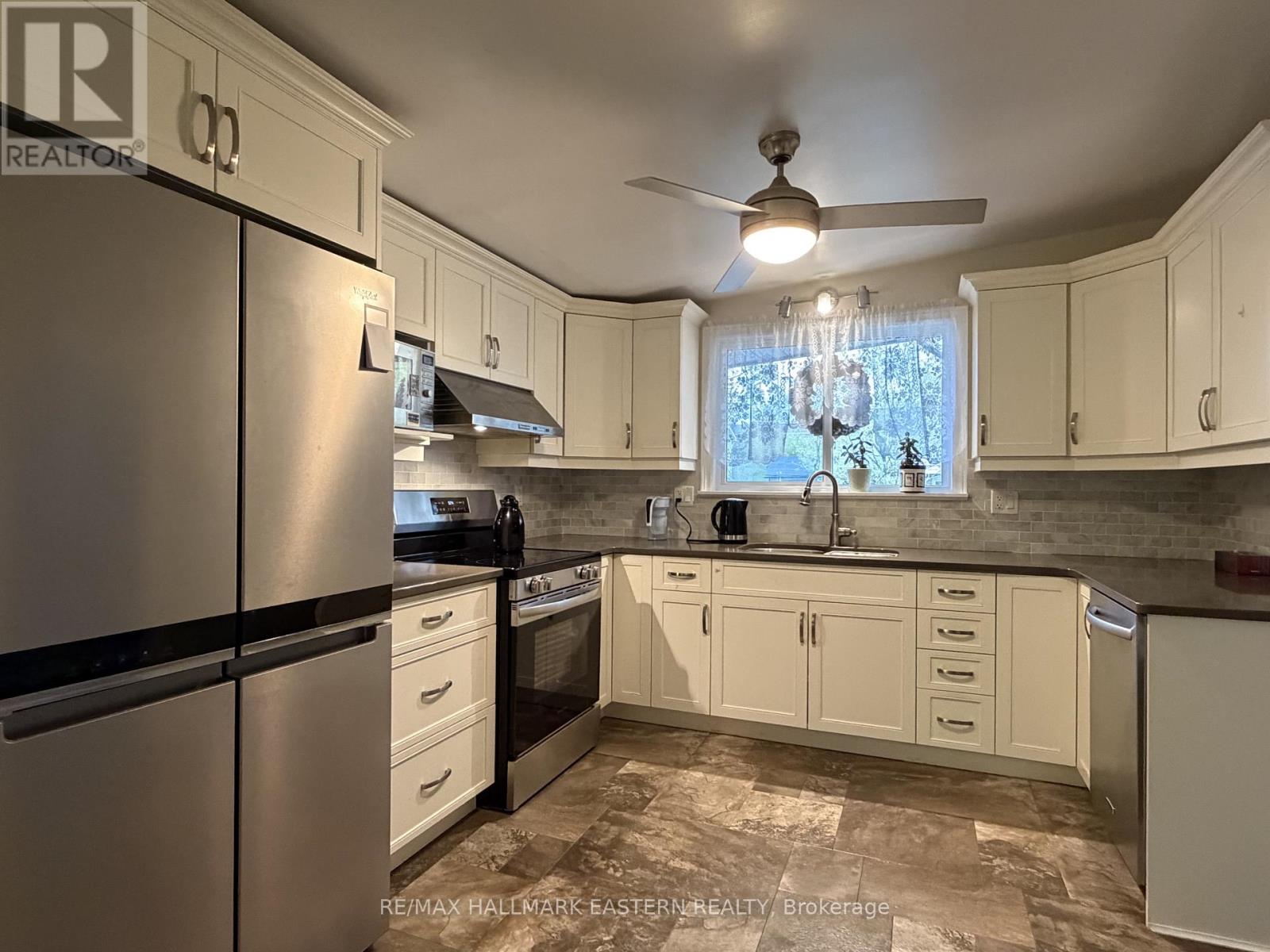 276 Greenlawn Avenue, Peterborough, Ontario  K9H 5K8 - Photo 7 - X13134396