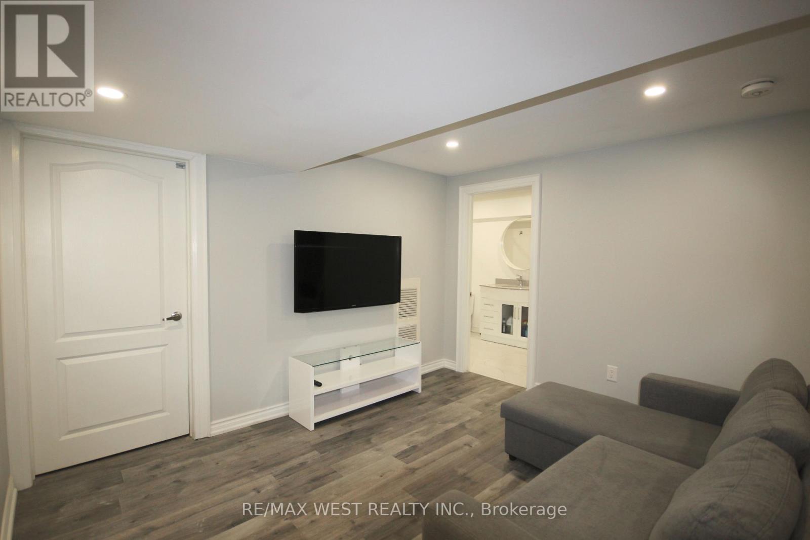 Bsmt - 150 Valley Vista Drive, Vaughan, Ontario  L6A 0Z4 - Photo 11 - N13136010