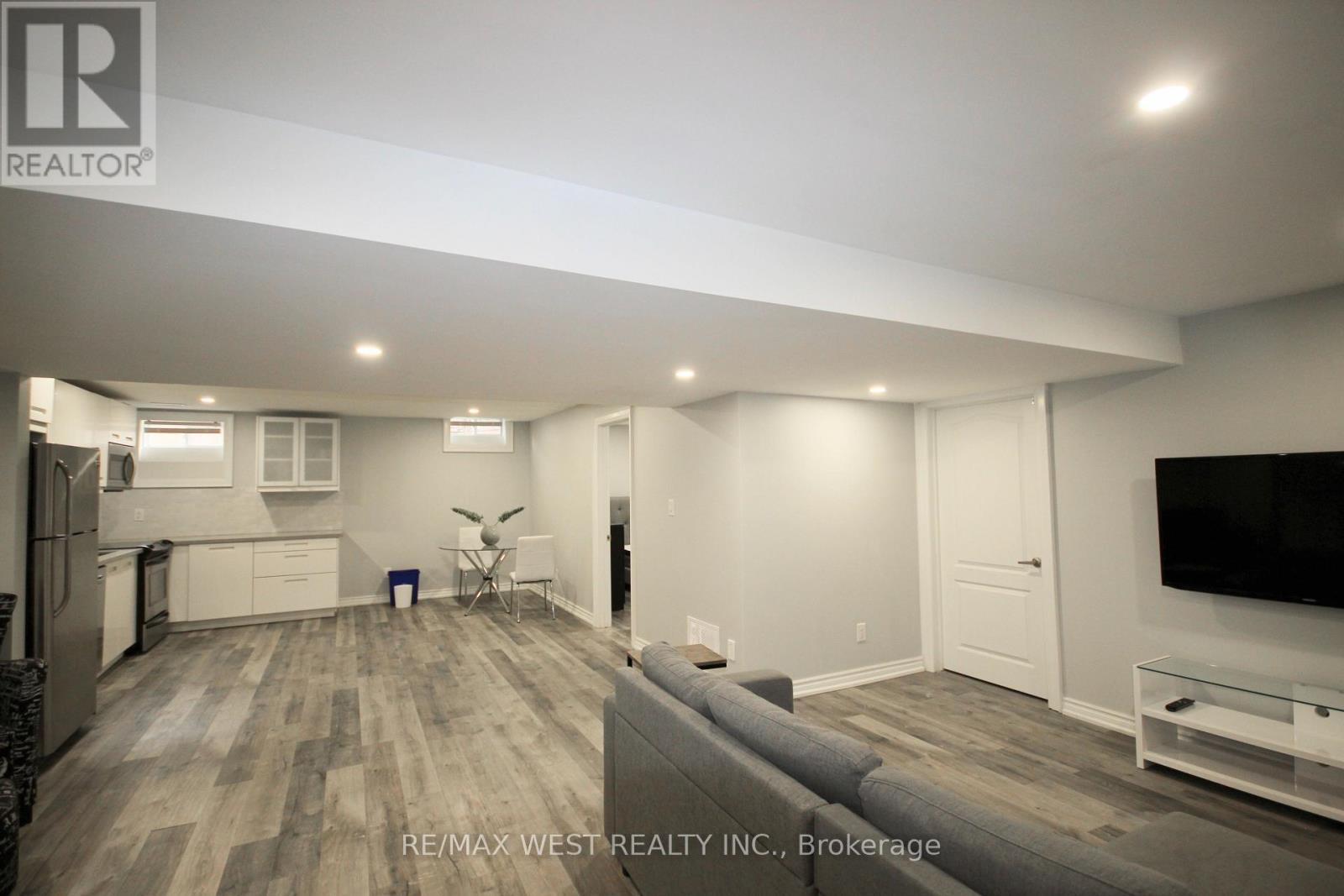 Bsmt - 150 Valley Vista Drive, Vaughan, Ontario  L6A 0Z4 - Photo 4 - N13136010
