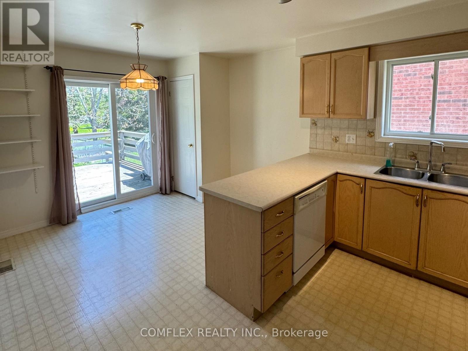 154 Carroll Crescent, Cobourg, Ontario  K9A 5K6 - Photo 7 - X13136004