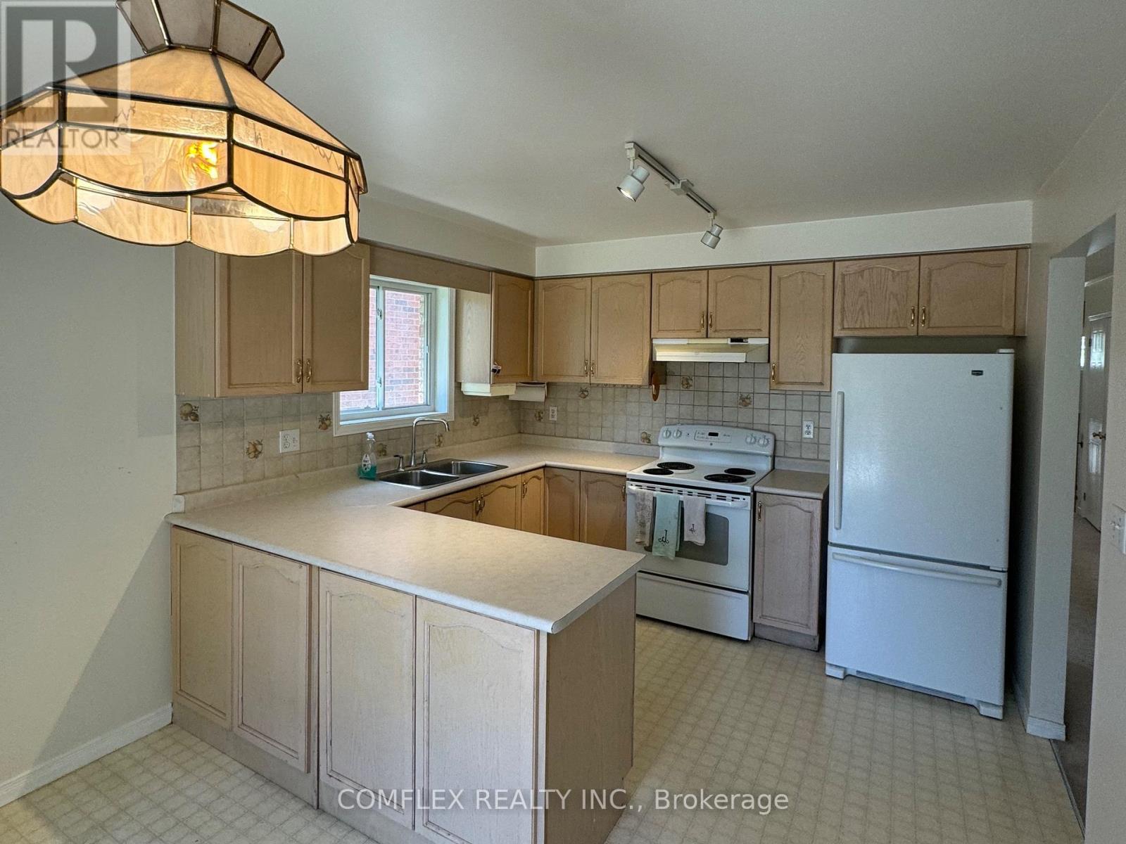 154 Carroll Crescent, Cobourg, Ontario  K9A 5K6 - Photo 5 - X13136004