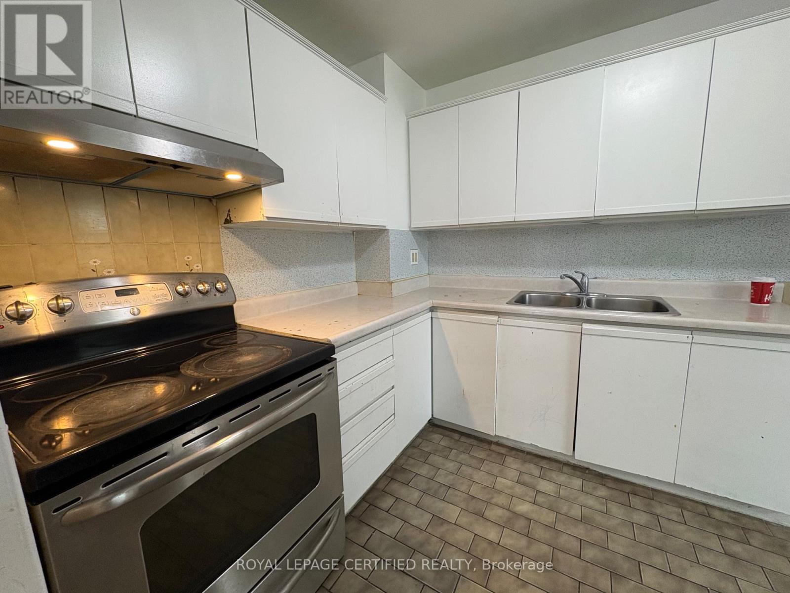 202 - 735 Don Mills Road, Toronto, Ontario  M3C 1T1 - Photo 9 - C13136792