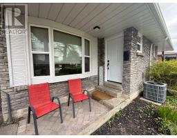 273 COVENTRY COURT, Oshawa, Ontario