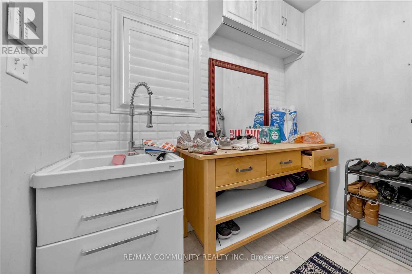 1677 Quail Run Drive, Oshawa, Ontario  L1K 0M1 - Photo 18 - E13136804