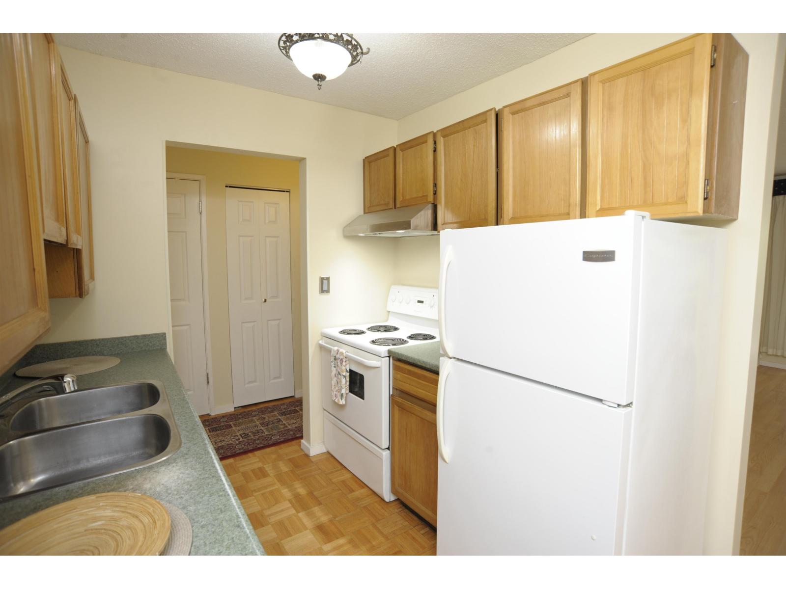 307 1444 Martin Street, White Rock, British Columbia  V4B 3W7 - Photo 10 - R3123951