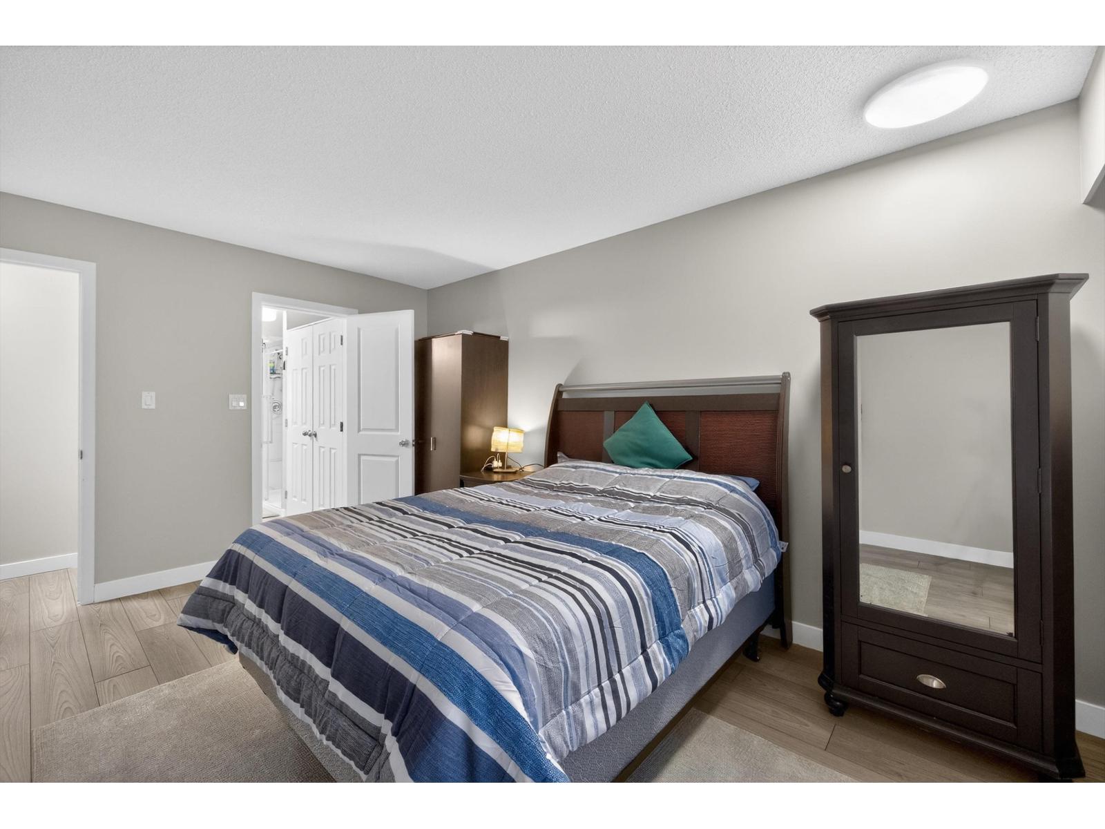104 1390 Martin Street Street, White Rock, British Columbia  V4B 3W5 - Photo 14 - R3124328