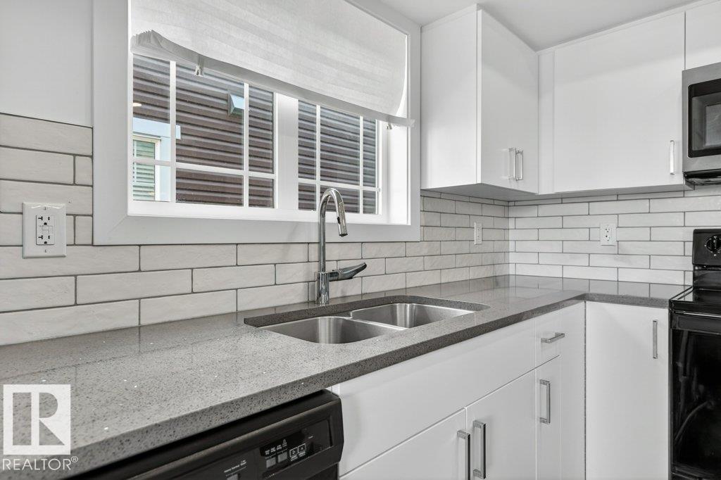 20315 16 Av Nw, Edmonton, Alberta  T6M 1K8 - Photo 9 - E4488142