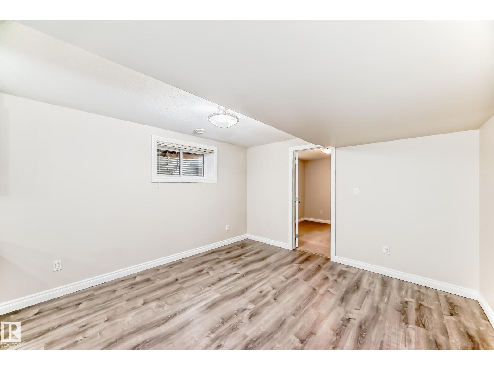 6736 11 Av Sw, Edmonton, Alberta  T6X 1L1 - Photo 60 - E4488143