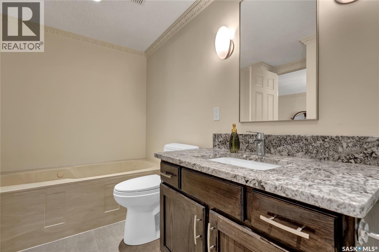 201 2315 Cornwall Street, Regina, Saskatchewan  S4P 2L4 - Photo 12 - SK036032