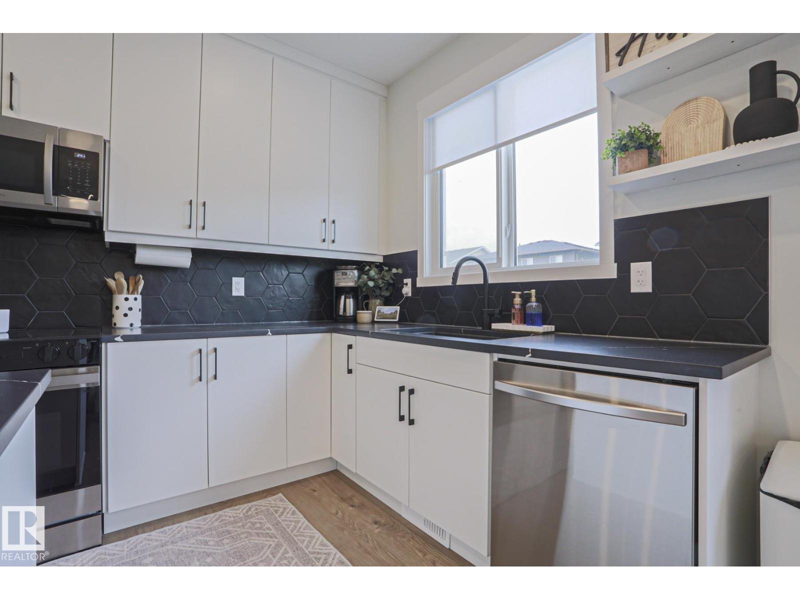1047 Stoneside Rd, Sherwood Park, Alberta  T8H 3A1 - Photo 13 - E4488144