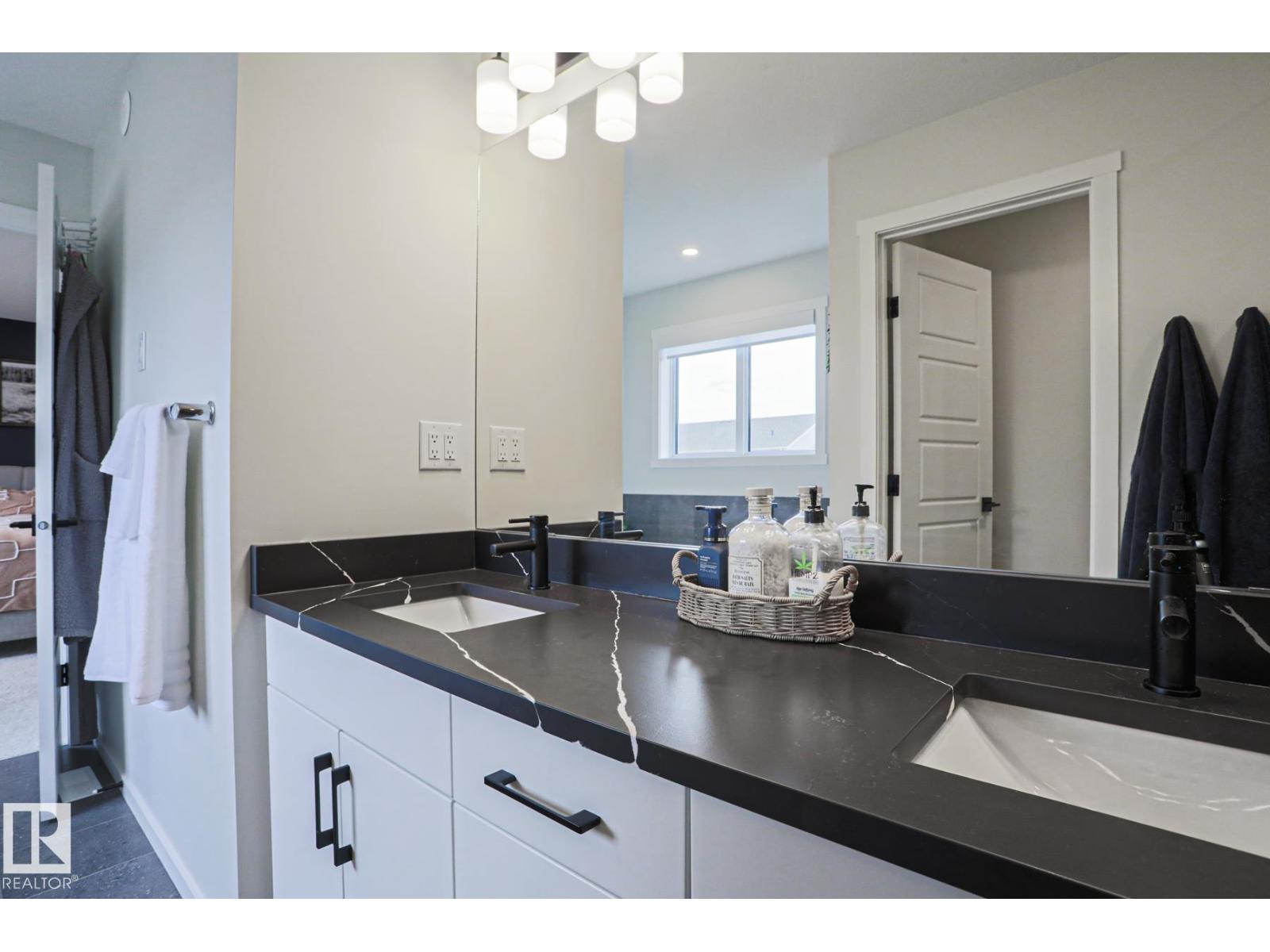 1047 Stoneside Rd, Sherwood Park, Alberta  T8H 3A1 - Photo 43 - E4488144
