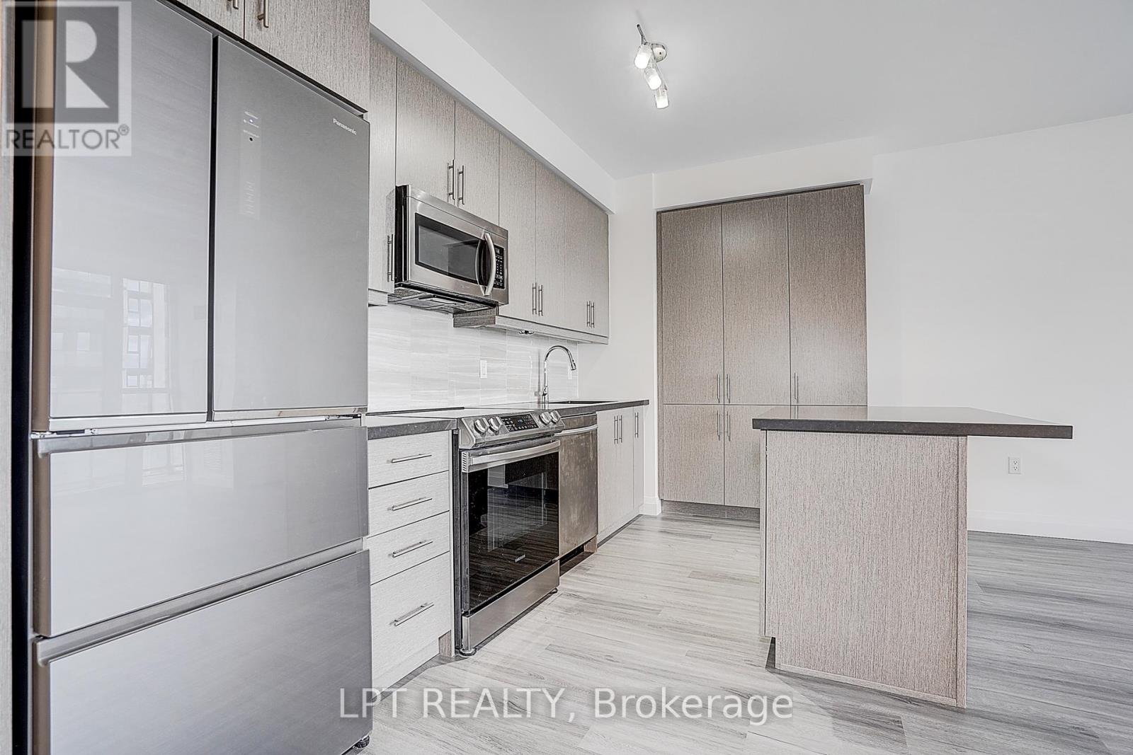 1601 - 75 Oneida Crescent, Richmond Hill (Langstaff), Ontario  L4B 0H3 - Photo 21 - N13136648