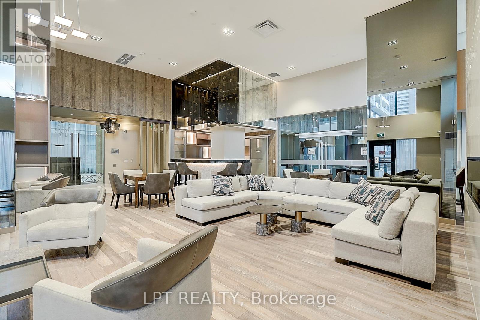 1601 - 75 Oneida Crescent, Richmond Hill (Langstaff), Ontario  L4B 0H3 - Photo 7 - N13136648
