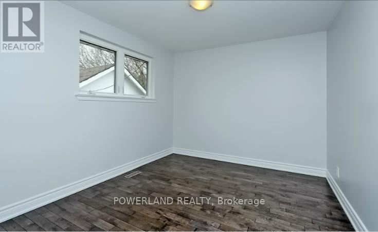 Main - 60 Collins Crescent, Aurora, Ontario  L4G 2W2 - Photo 11 - N13136744