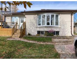 MAIN - 60 COLLINS CRESCENT, Aurora, Ontario