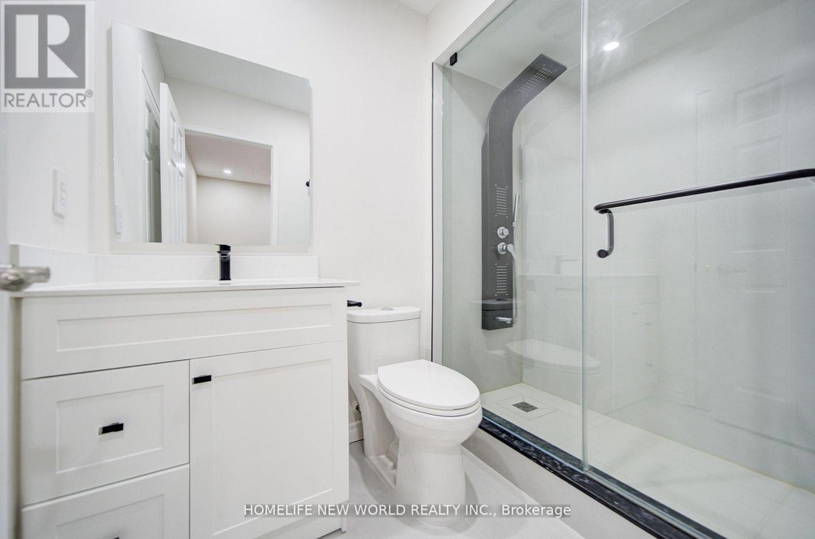 12 Azalea Gateway, Markham, Ontario  L3T 7T8 - Photo 16 - N13136786