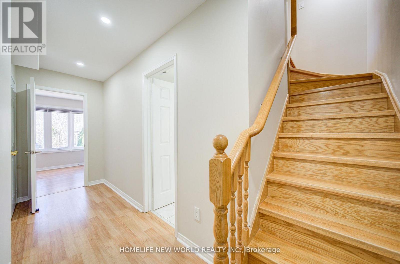 12 Azalea Gateway, Markham, Ontario  L3T 7T8 - Photo 24 - N13136786